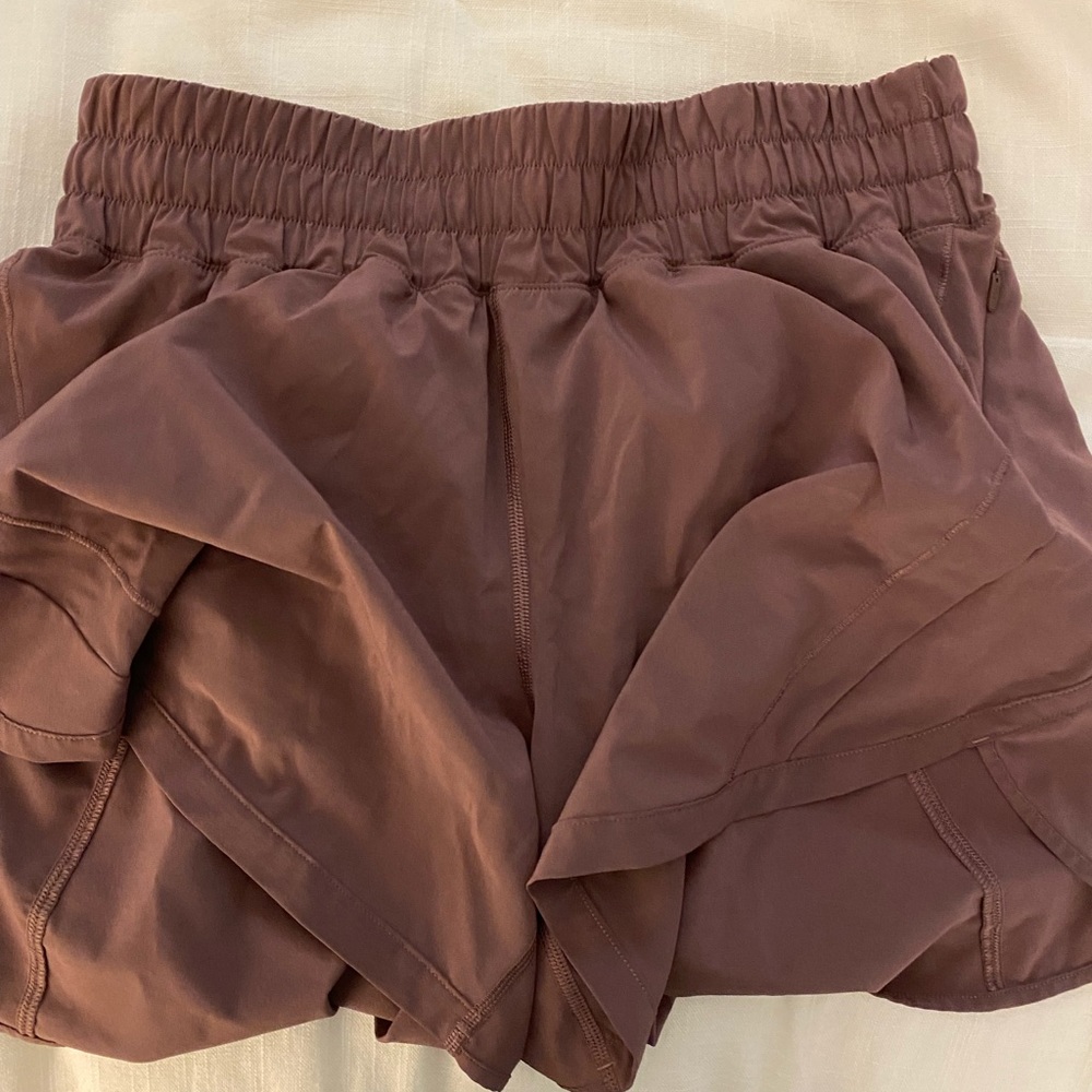 Lululemon Tracker 4” Shorts